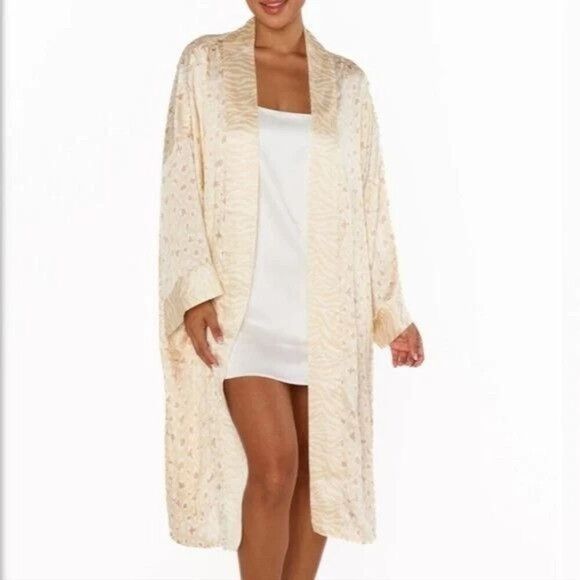 Show Me Your Mumu Women's O/S Animal Print Curateur The Harlow Robe - Picture 5 of 6